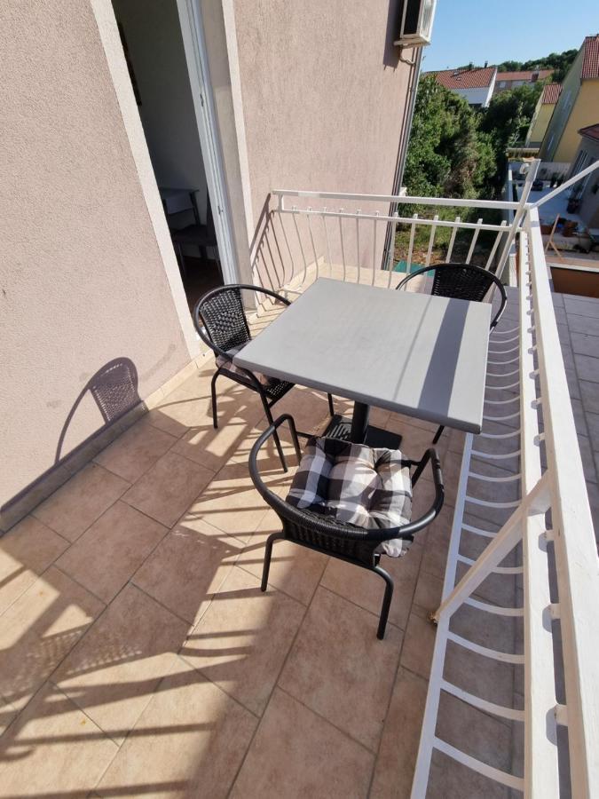 Apartments Lili Biograd Na Moru Eksteriør bilde