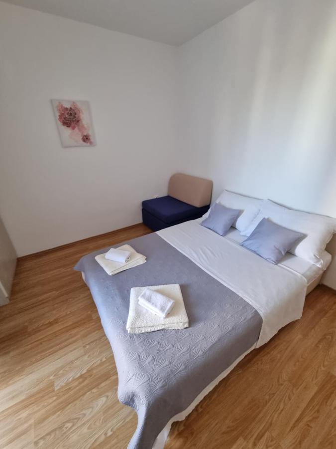 Apartments Lili Biograd Na Moru Eksteriør bilde
