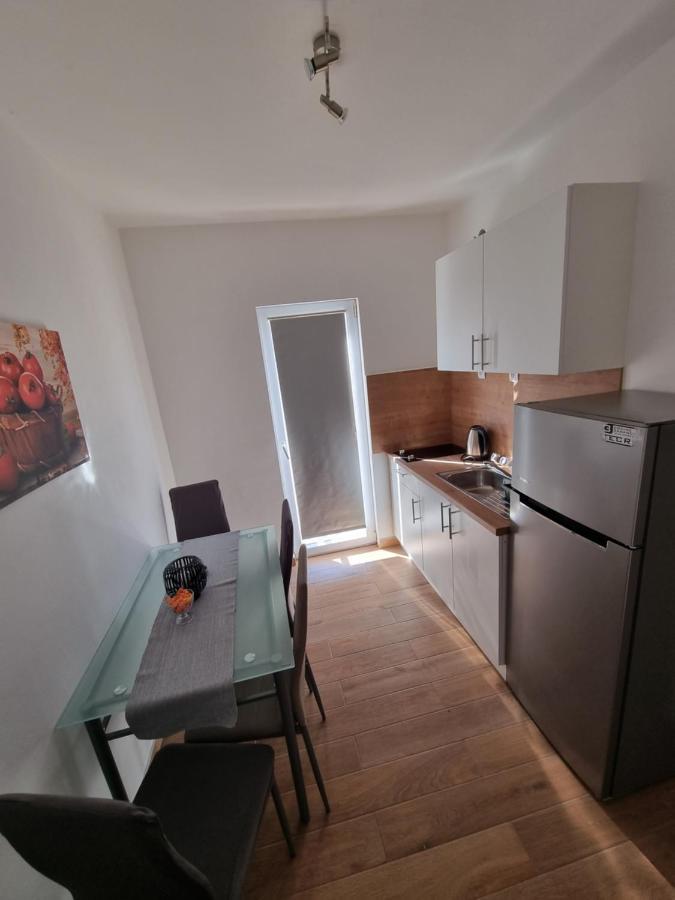Apartments Lili Biograd Na Moru Eksteriør bilde