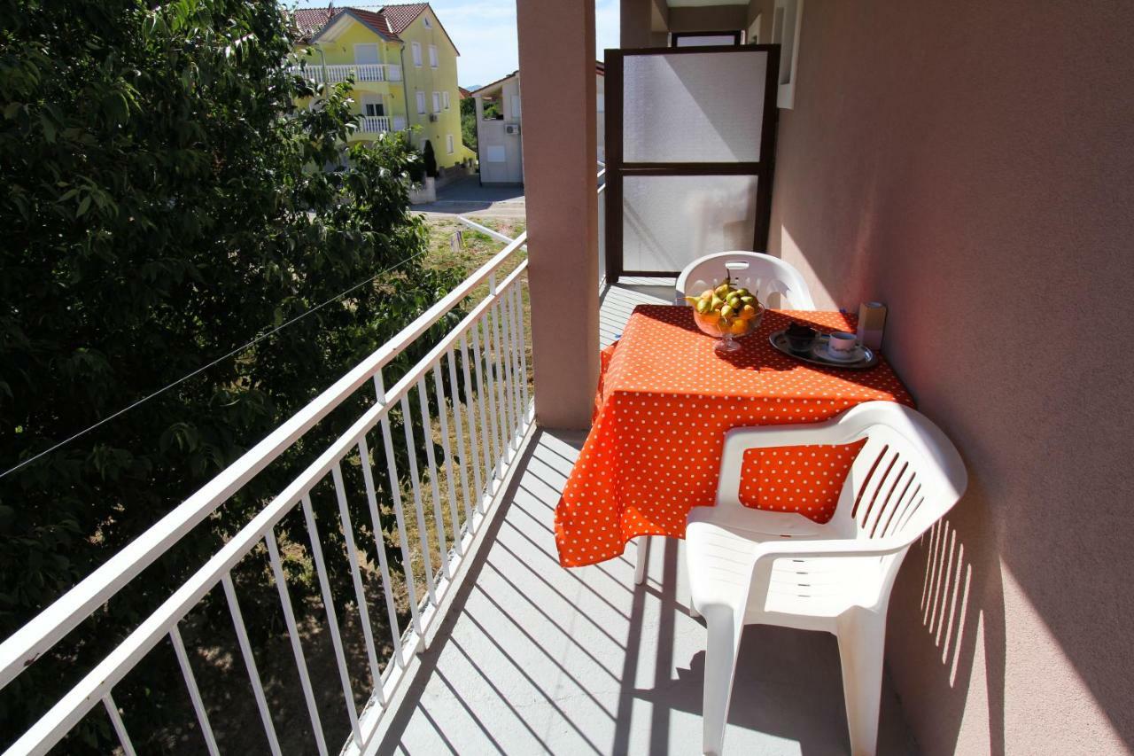 Apartments Lili Biograd Na Moru Eksteriør bilde