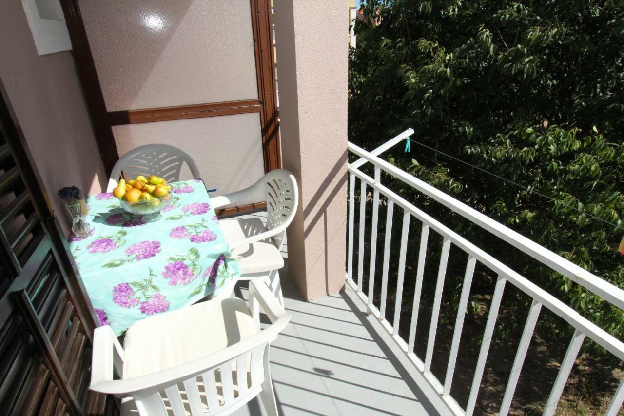Apartments Lili Biograd Na Moru Eksteriør bilde